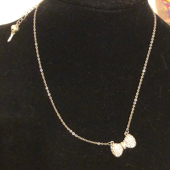NWOT BETSY JOHNSON RHINESTONE BOW NECKLACE - Picture 1 of 3